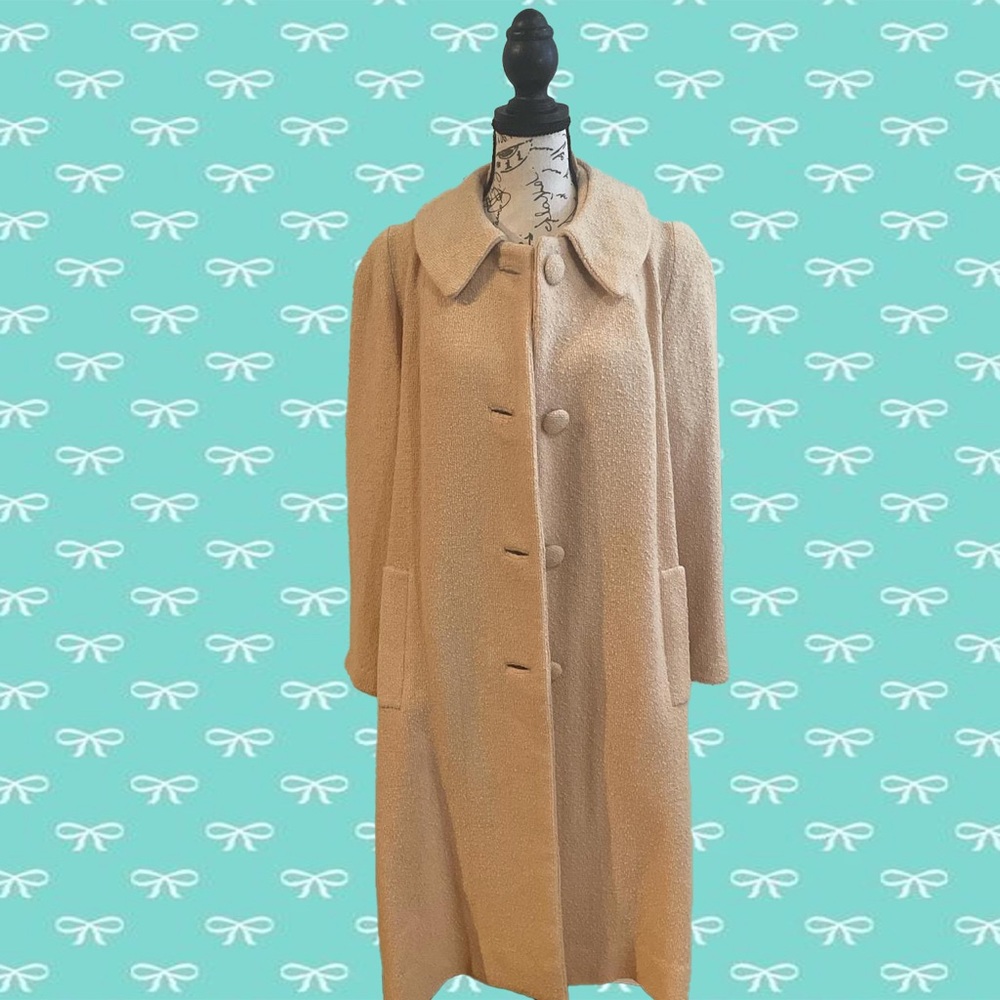 Elegant Cream Women's Coat